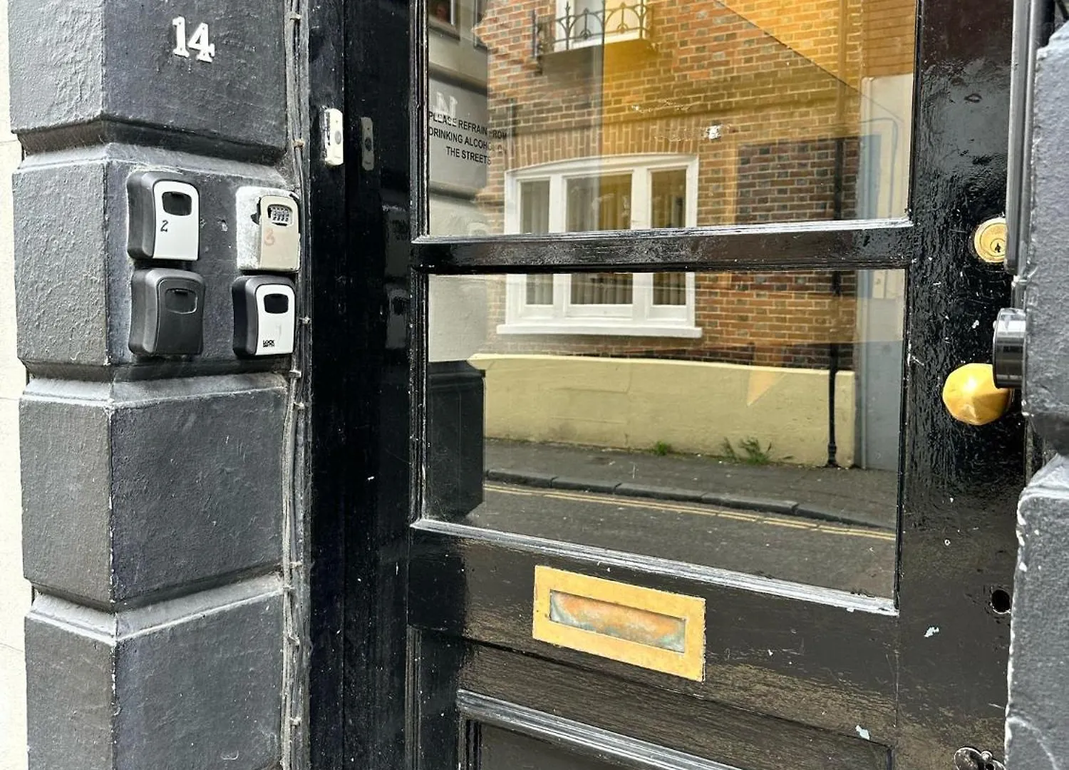Cosy Studio Apartment Near Brighton Beach 0*,  영국